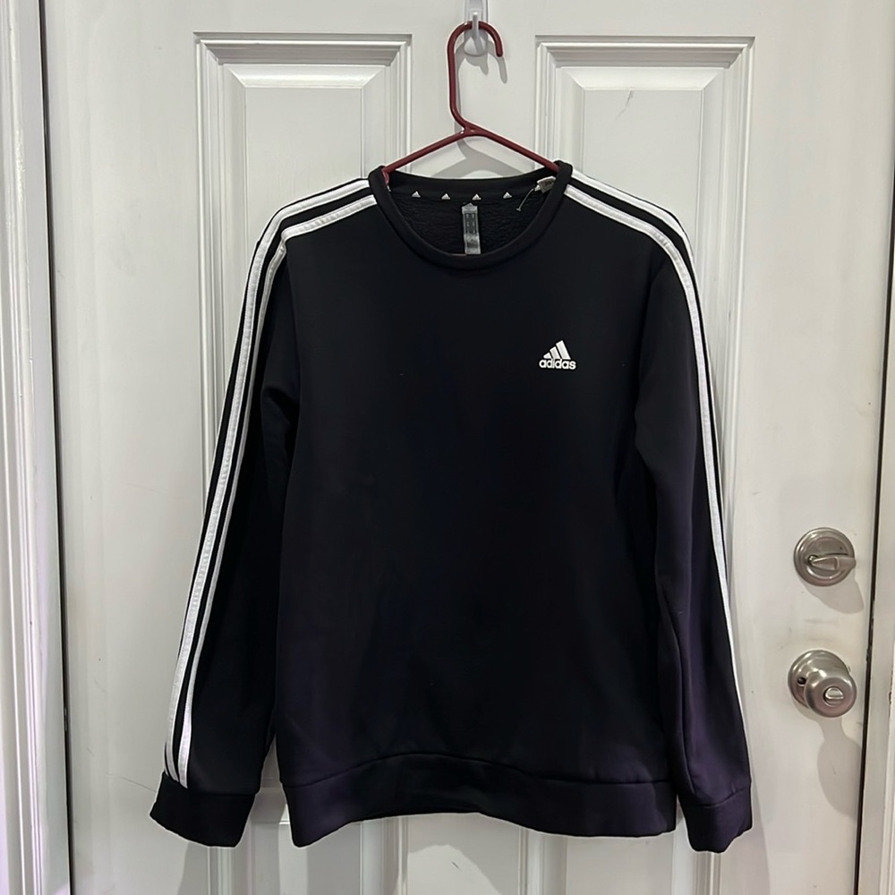 Adidas crew neck sweatshirt Men’s M